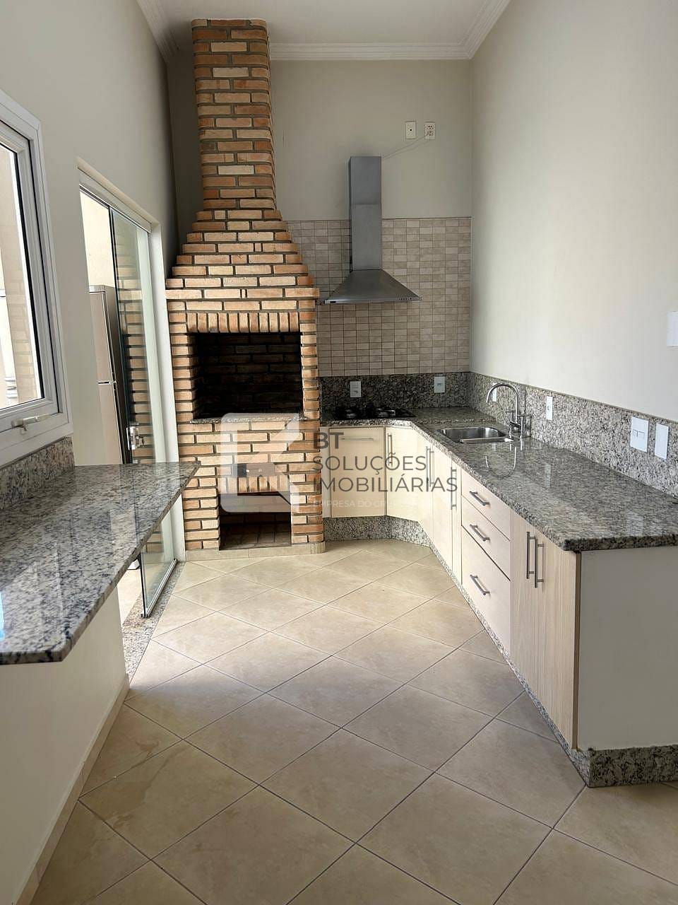 Casa, 1 quarto, 168 m² - Foto 42