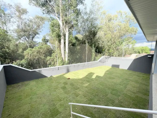 Casa com 304m² 4 quartos e 5 banheiros, à venda ou para alugar, no bairro Urbanova em São José Dos Campos