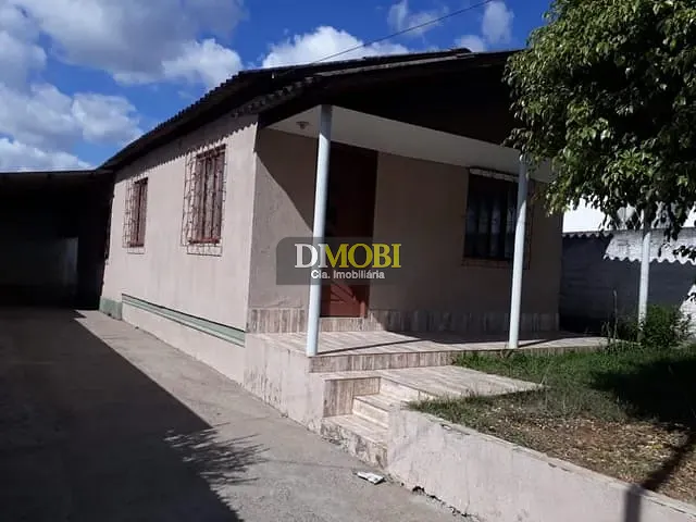 Casa com 300m² 2 quartos e 1 banheiro, à venda, no bairro São Luiz em Gravataí