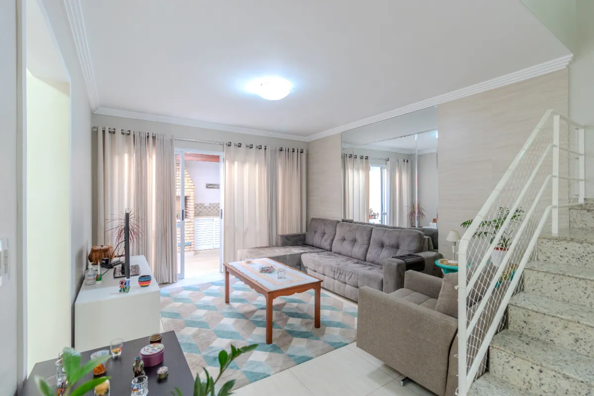 Casa no condomínio Residencial Recanto dos Pássaros para venda com 3 quartos, sendo 3 suítes, 220m²