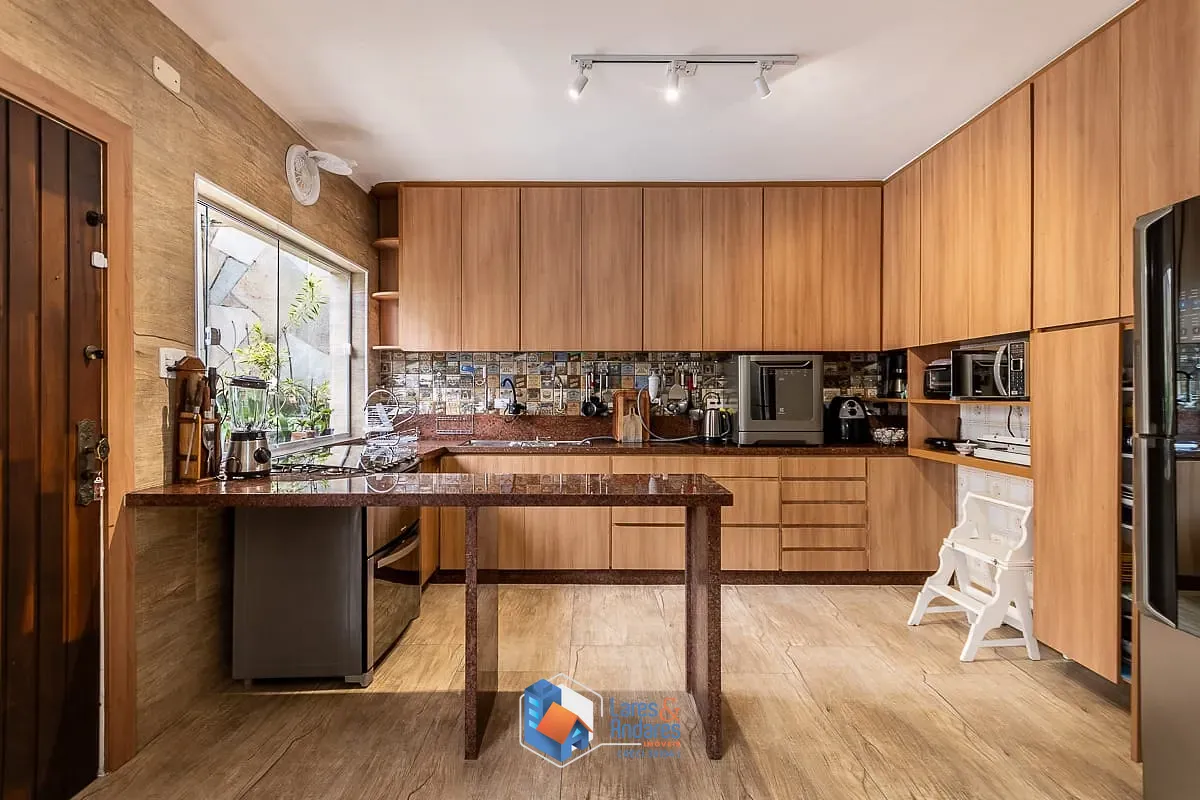 Casa, 4 quartos, 267 m² - Foto 21