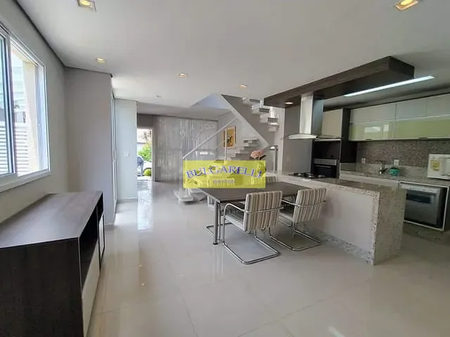 Casa com 160m² 3 quartos e 1 banheiro, à venda, no bairro Jardim Carolina em Jundiaí