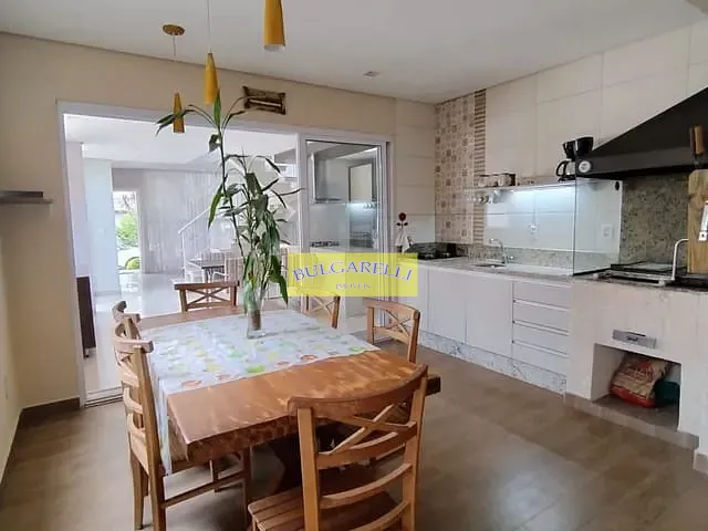 Casa com 160m² 3 quartos e 1 banheiro, à venda, no bairro Jardim Carolina em Jundiaí