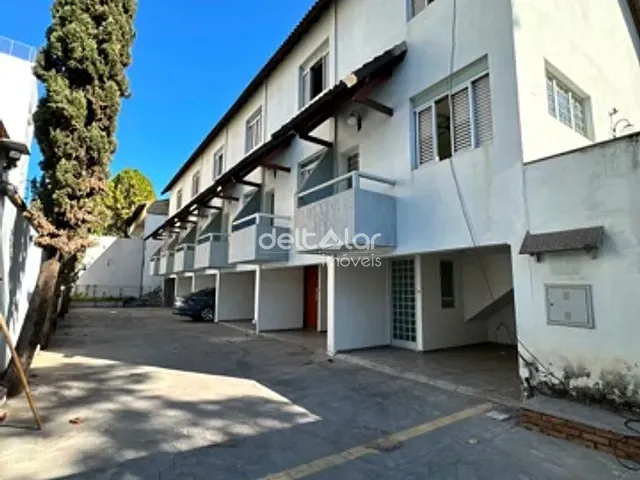 Casa 2 quartos e 2 banheiros, à venda, no bairro São Luiz em Belo Horizonte