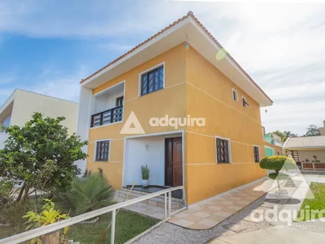 Sobrado com 481m² 3 quartos e 4 banheiros, à venda, no bairro Uvaranas em Ponta Grossa