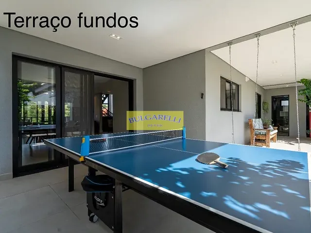 Casa com 630m² 5 quartos e 7 banheiros, à venda, no bairro Medeiros em Jundiaí