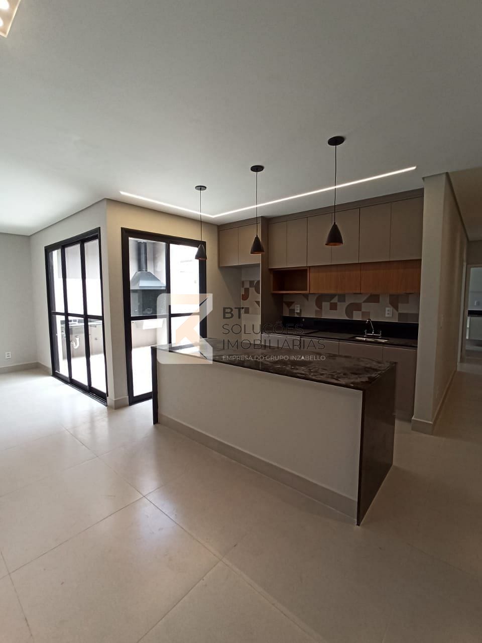 Casa, 3 quartos, 176 m² - Foto 1