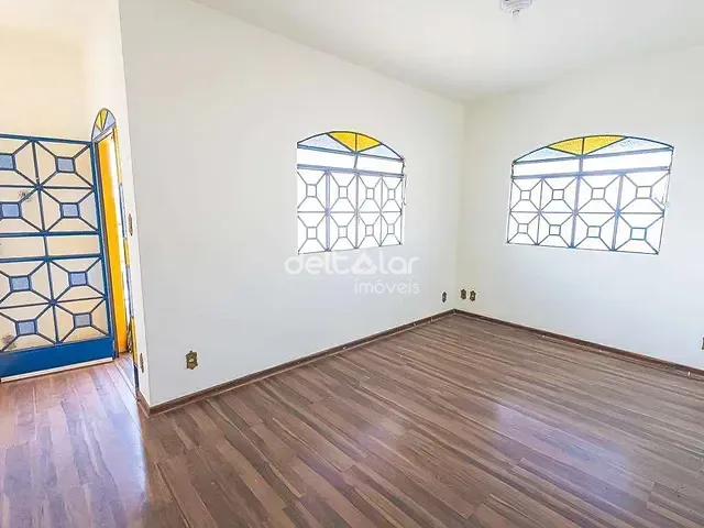 Casa com 80m² 2 quartos e 1 banheiro, para alugar, no bairro Providência em Belo Horizonte