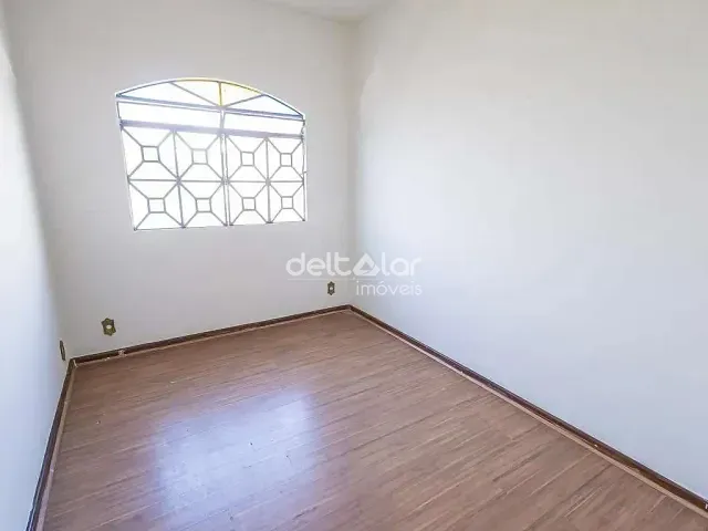Casa com 80m² 2 quartos e 1 banheiro, para alugar, no bairro Providência em Belo Horizonte