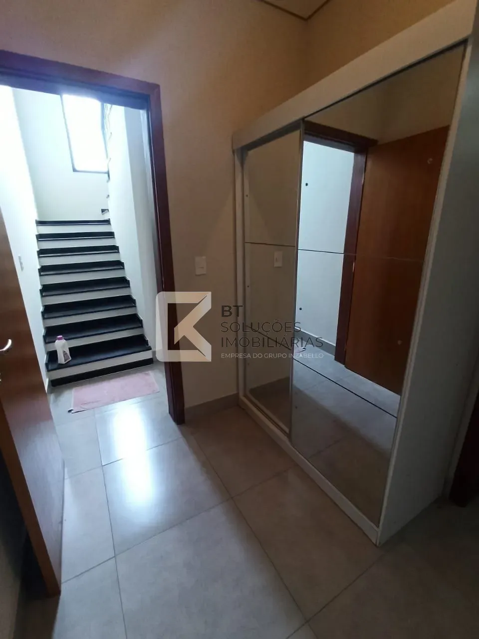 Casa, 4 quartos, 166 m² - Foto 3