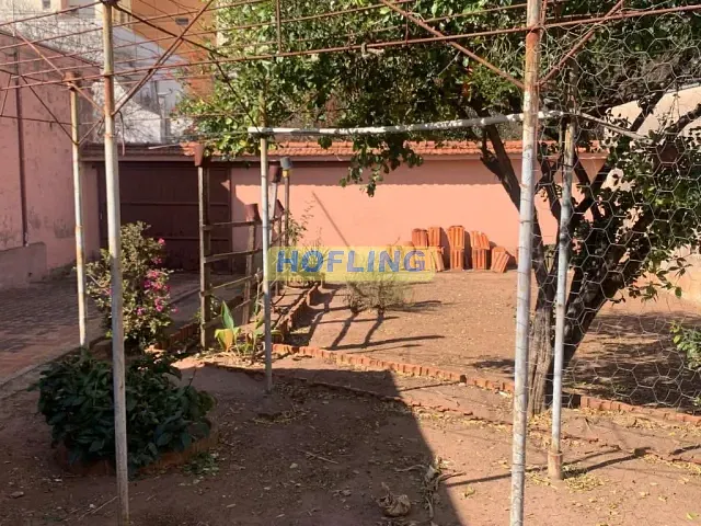 Casa com 568m² 4 quartos e 2 banheiros, à venda, no bairro Vila Santo Antônio em Rio Claro