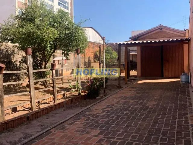 Casa com 568m² 4 quartos e 2 banheiros, à venda, no bairro Vila Santo Antônio em Rio Claro