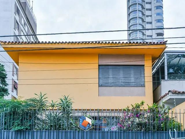 Casa com 257m² 4 quartos e 6 banheiros, à venda, no bairro Vila Mariana em São Paulo