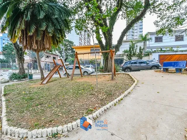 Casa com 257m² 4 quartos e 6 banheiros, à venda, no bairro Vila Mariana em São Paulo
