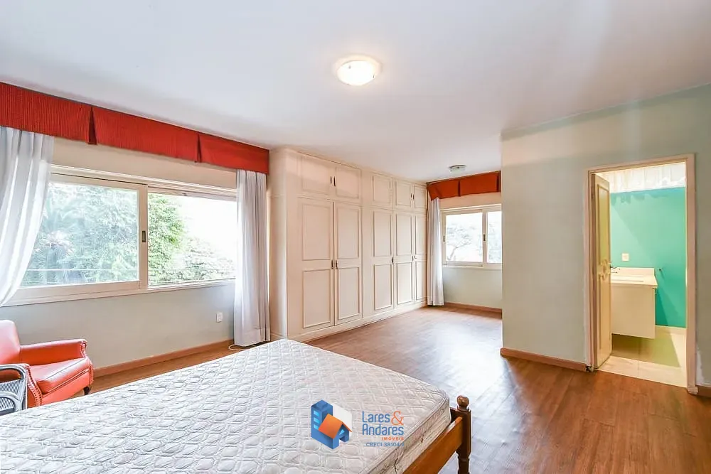 Casa, 4 quartos, 290 m² - Foto 35