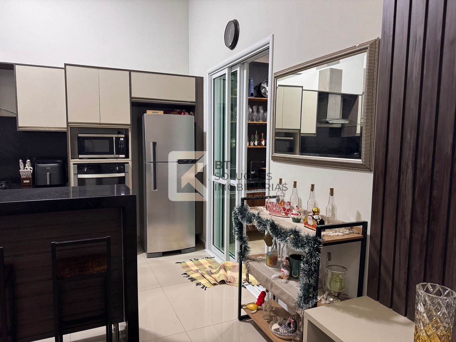 Casa, 3 quartos, 105 m² - Foto 1