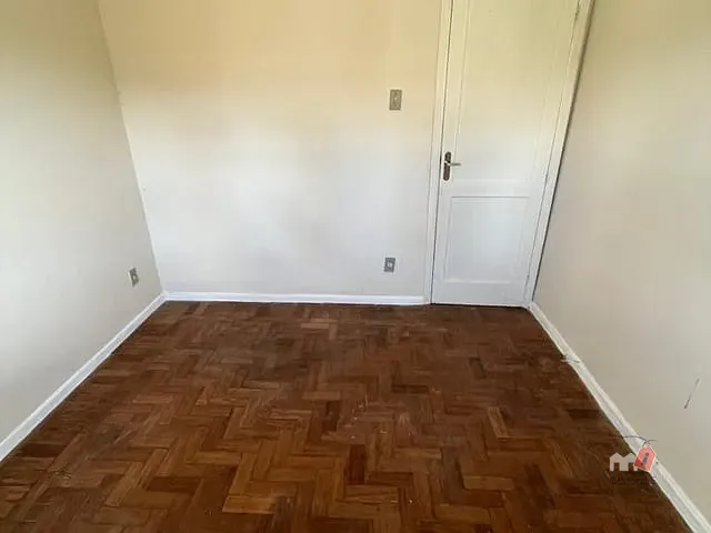 Casa 3 quartos e 1 banheiro, à venda, no bairro Centro em Petrópolis