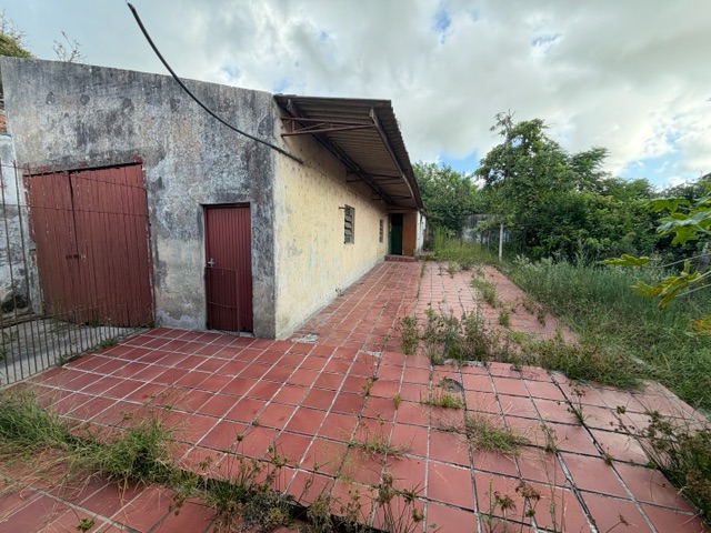 Terreno com 580m², à venda, no bairro Três Vendas em Pelotas