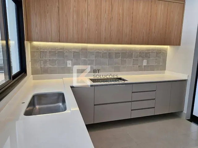 Casa com 309m² 3 quartos e 4 banheiros, à venda, no bairro Jardim Panorama em Indaiatuba