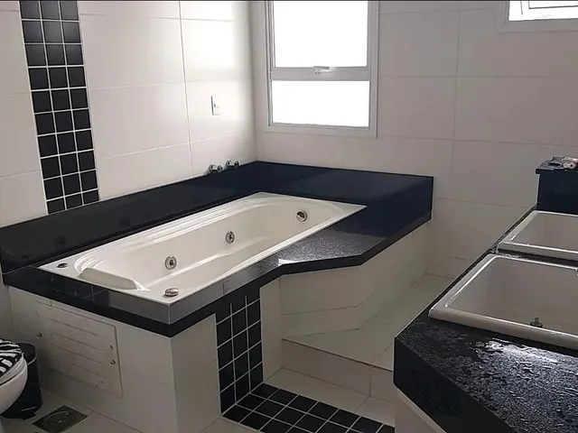 Casa com 250m² 4 quartos e 3 banheiros, à venda, no bairro Urbanova em São José Dos Campos