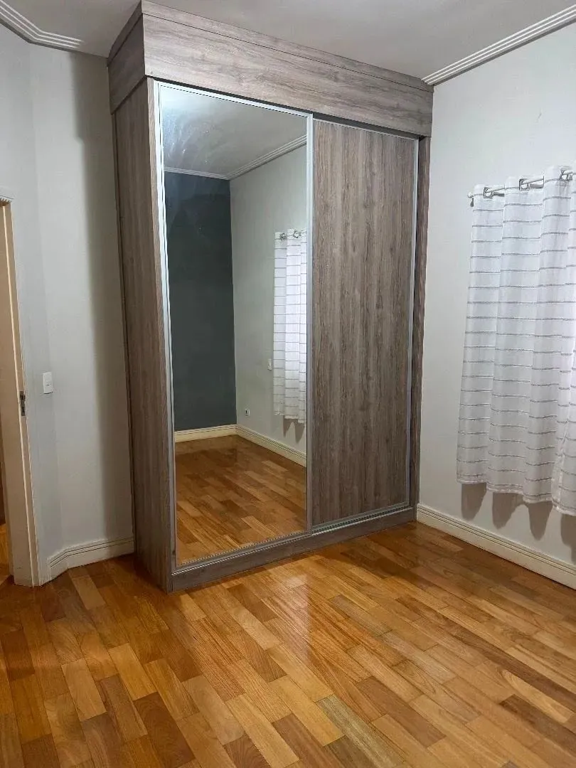 Casa, 4 quartos, 240 m² - Foto 11