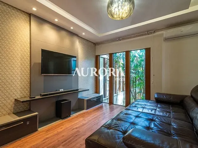 Casa com 880m² 4 quartos e 5 banheiros, à venda, no bairro Parque Residencial Manela em Cambé