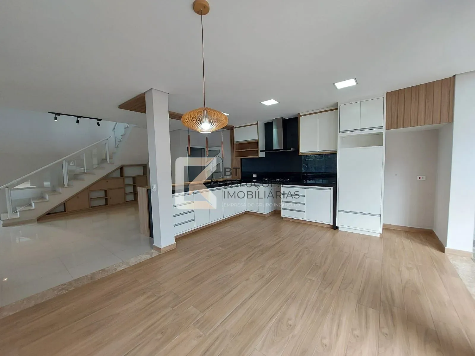 Casa, 4 quartos, 300 m² - Foto 9