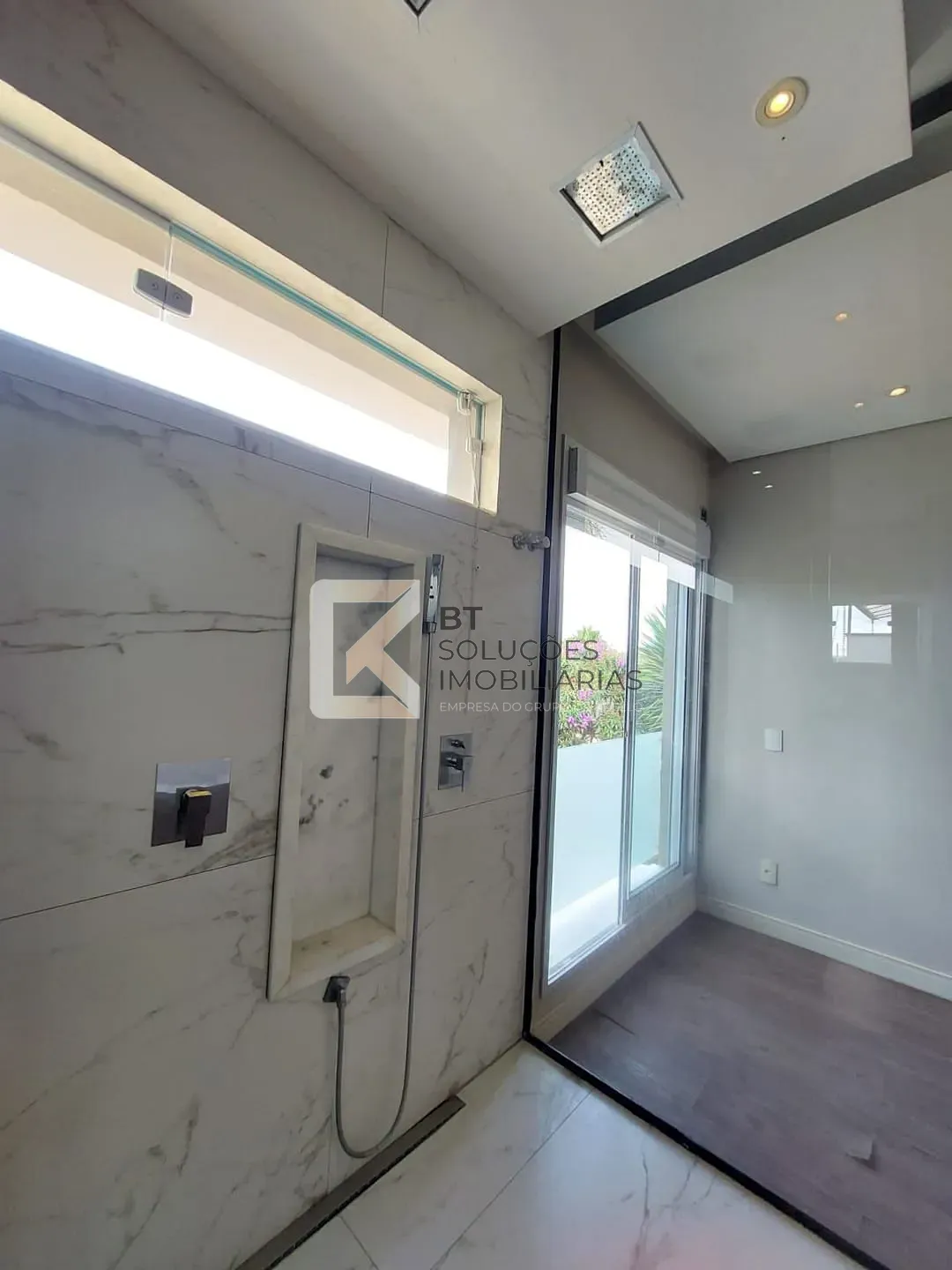 Casa, 4 quartos, 300 m² - Foto 27