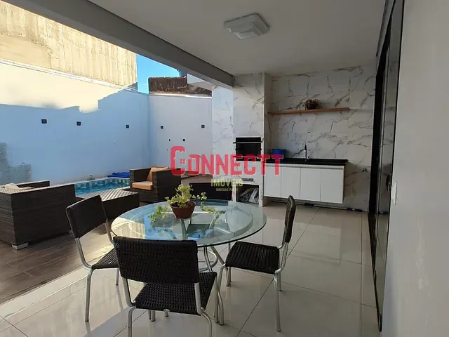 Casa com 250m² 3 quartos e 2 banheiros, à venda, no bairro Parque das Andorinhas em Ribeirão Preto