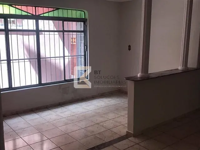Casa com 230m² 3 quartos e 2 banheiros, para alugar, no bairro Jardim Santa Cruz em Indaiatuba