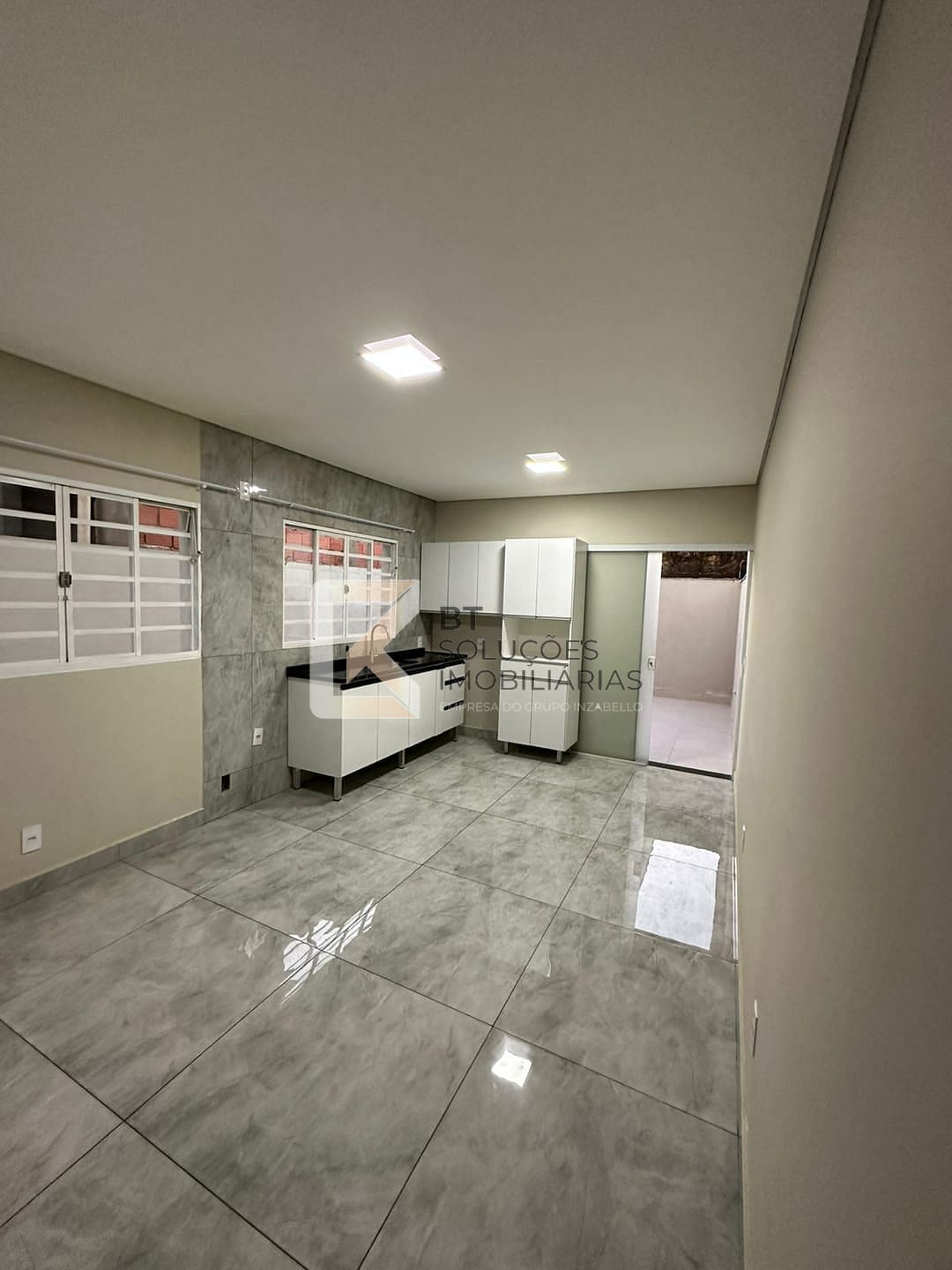 Casa, 3 quartos, 121 m² - Foto 3