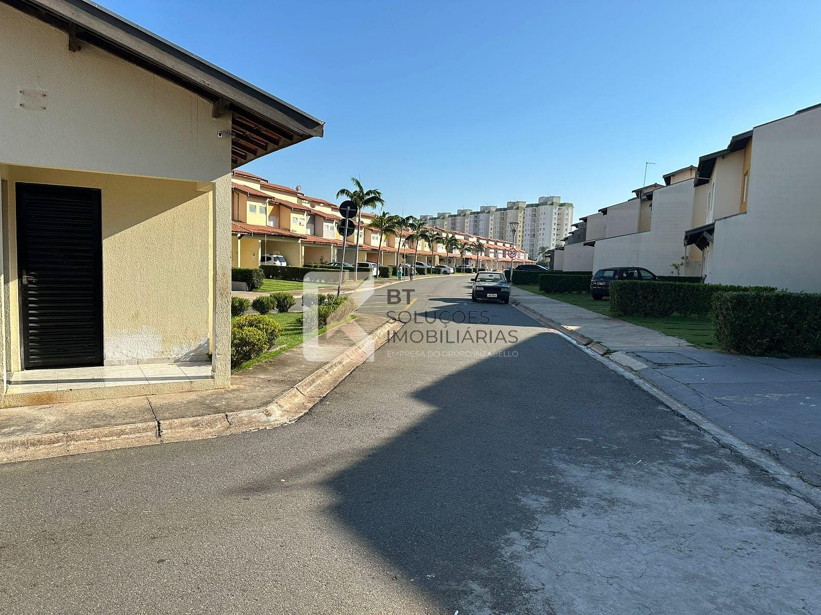 Casa, 3 quartos, 121 m² - Foto 1