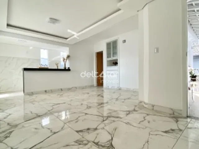 Casa com 360m² 3 quartos e 3 banheiros, à venda, no bairro Rio Branco em Belo Horizonte
