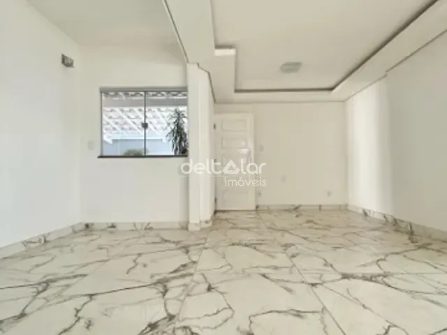 Casa com 360m² 3 quartos e 3 banheiros, à venda, no bairro Rio Branco em Belo Horizonte