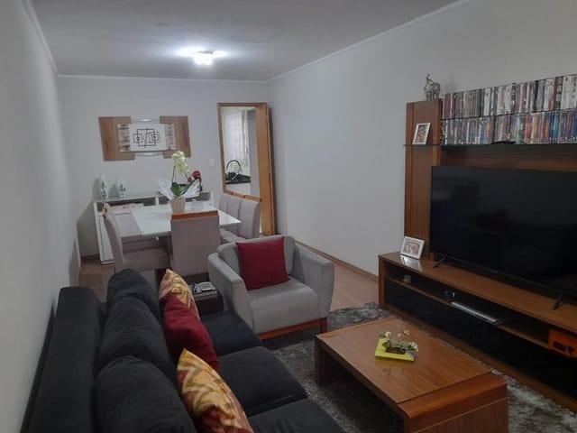 Casa com 125m² 2 quartos e 1 banheiro, à venda, no bairro Santo Antônio em Osasco