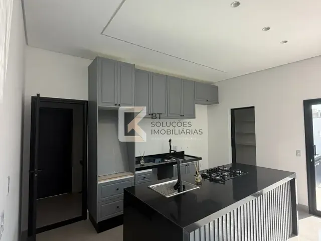 Casa com 300m² 4 quartos e 5 banheiros, à venda, no bairro Jardim Residencial Dona Maria José em Indaiatuba