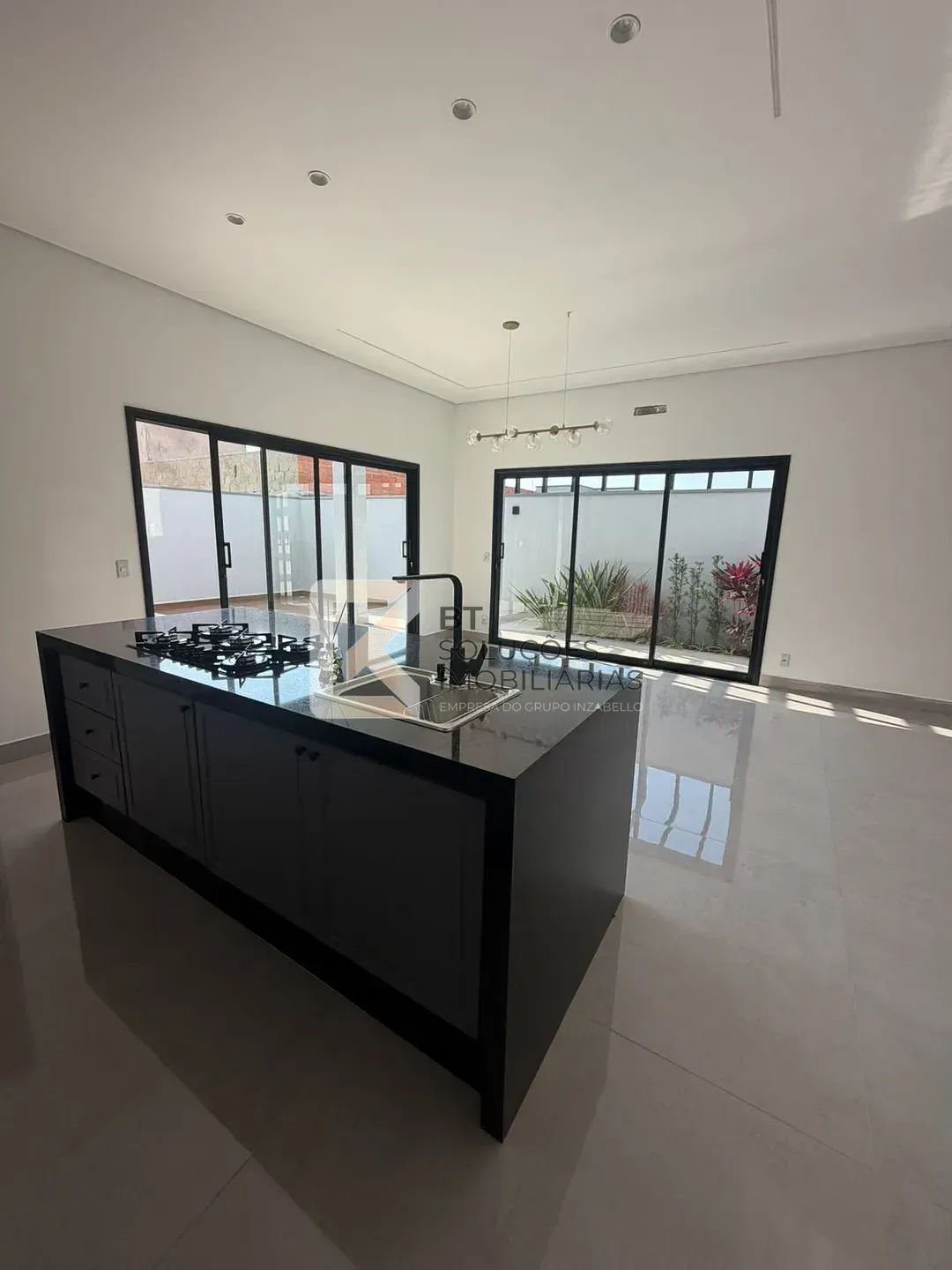 Casa, 4 quartos, 243 m² - Foto 10