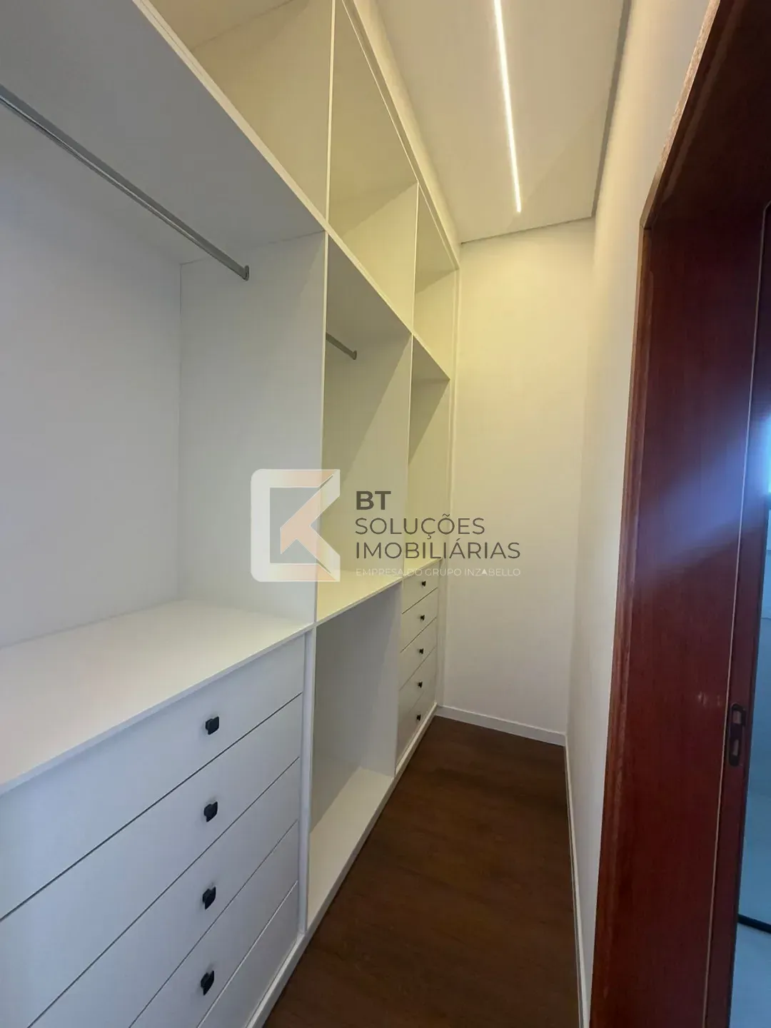 Casa, 4 quartos, 243 m² - Foto 25