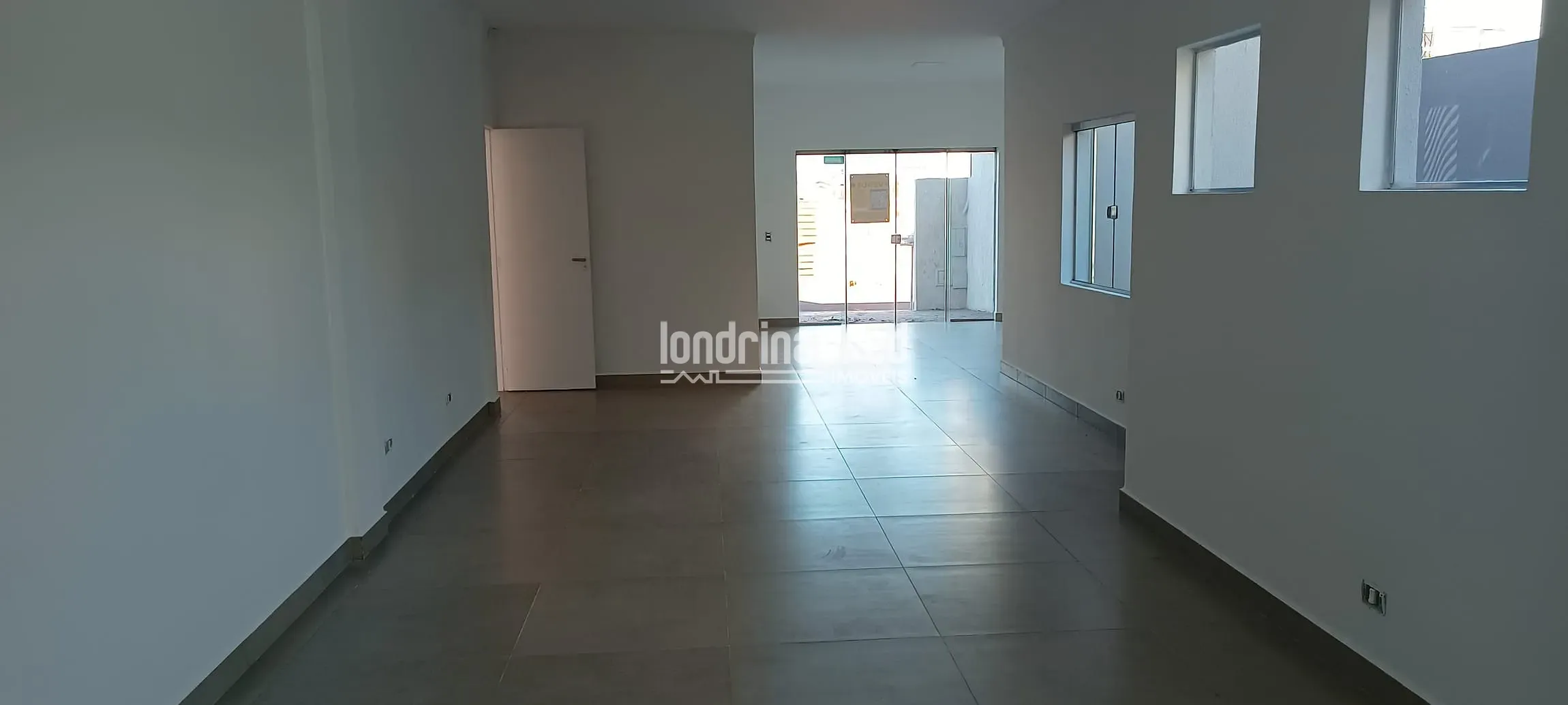 Casa, 3 quartos, 250 m² - Foto 2