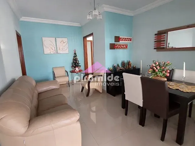 Casa com 250m² 3 quartos e 2 banheiros, à venda, no bairro Jardim das Indústrias em São José dos Campos
