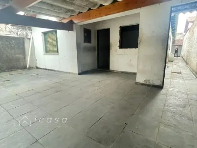 Casa com 250m² 3 quartos e 1 banheiro, à venda, no bairro Jardim Rafael em Caçapava