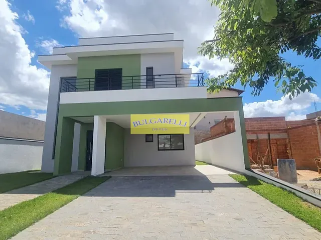Casa com 300m² 3 quartos e 4 banheiros, à venda, no bairro São Venâncio em Itupeva