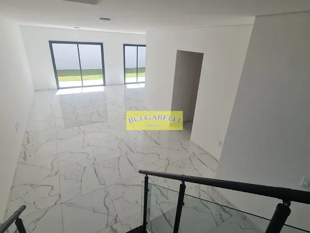 Casa com 300m² 3 quartos e 4 banheiros, à venda, no bairro São Venâncio em Itupeva