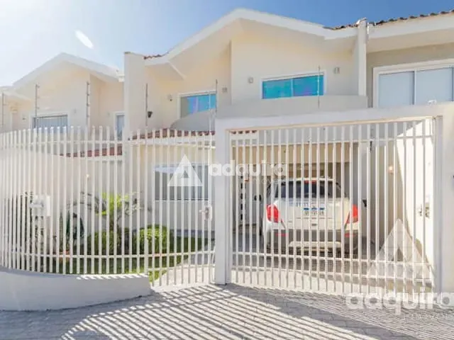 Sobrado com 212m² 3 quartos e 4 banheiros, à venda, no bairro Estrela em Ponta Grossa