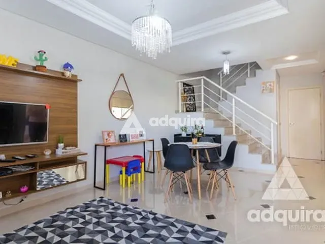Sobrado com 212m² 3 quartos e 4 banheiros, à venda, no bairro Estrela em Ponta Grossa
