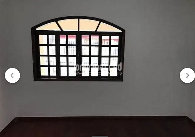 Casa, 3 quartos, 180 m² - Foto 2