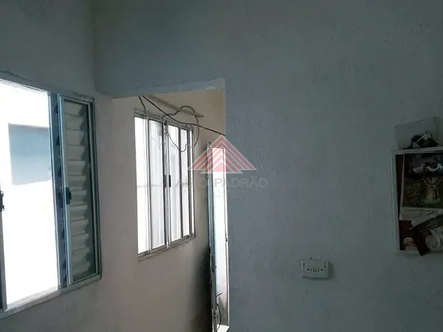 Casa com 125m² 1 quarto e 1 banheiro, à venda, no bairro Jardim São Judas em Mauá