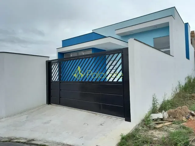 Casa 3 quartos e 2 banheiros, à venda, no bairro Res. Santa Clara em Pindamonhangaba