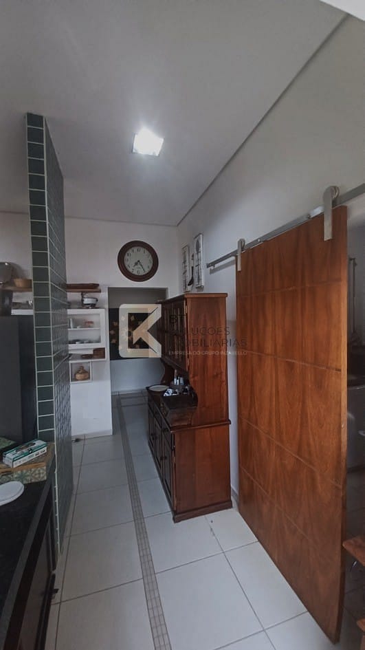 Casa, 3 quartos, 224 m² - Foto 10