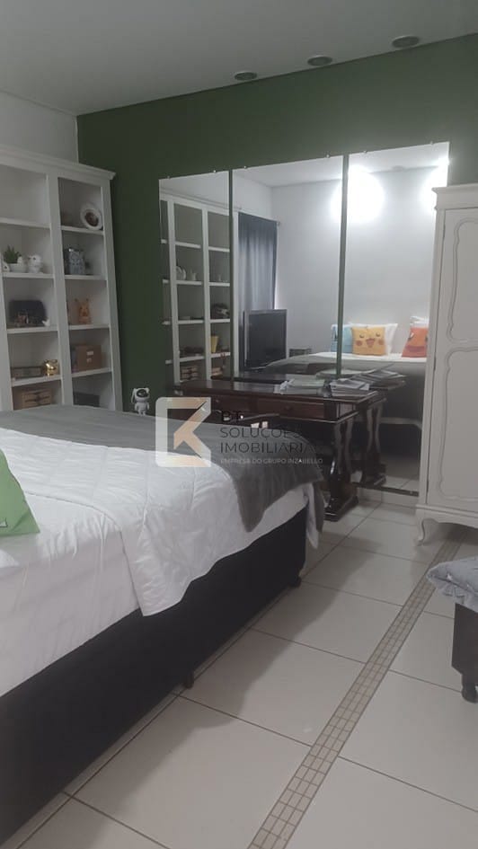 Casa, 3 quartos, 224 m² - Foto 12